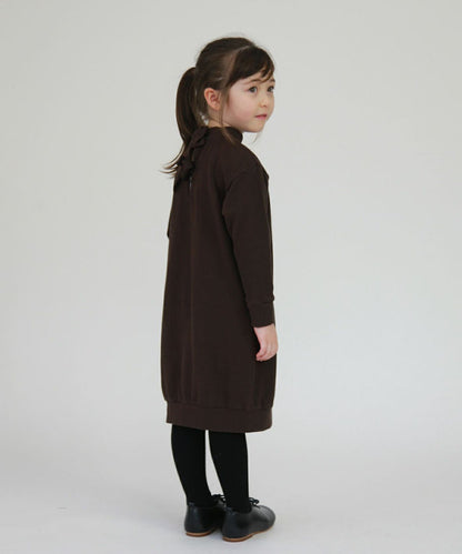 Back Ribbon Sweat Dress