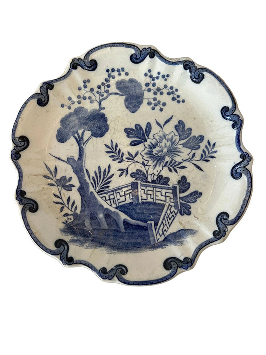 This item is an antique Creil et Montereau ironstone plate