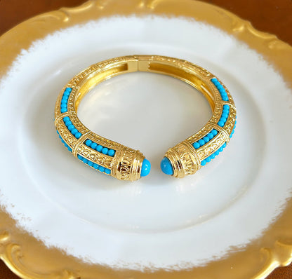 Turquoise style beard hinged bracelet set