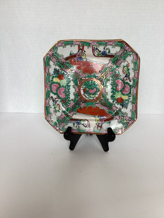 Way - Square  rose Medallion Plate